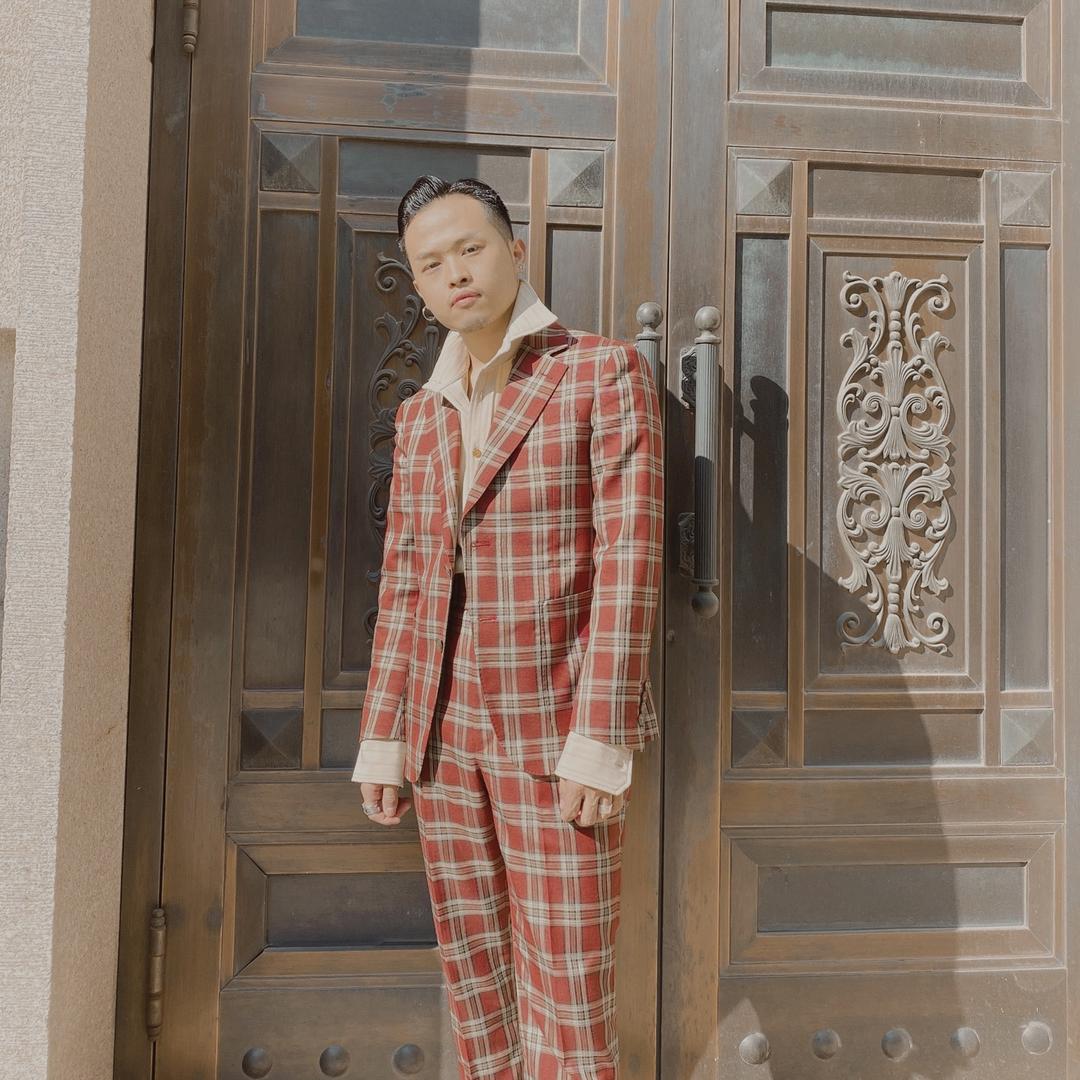 正艺造型美学设计万秋