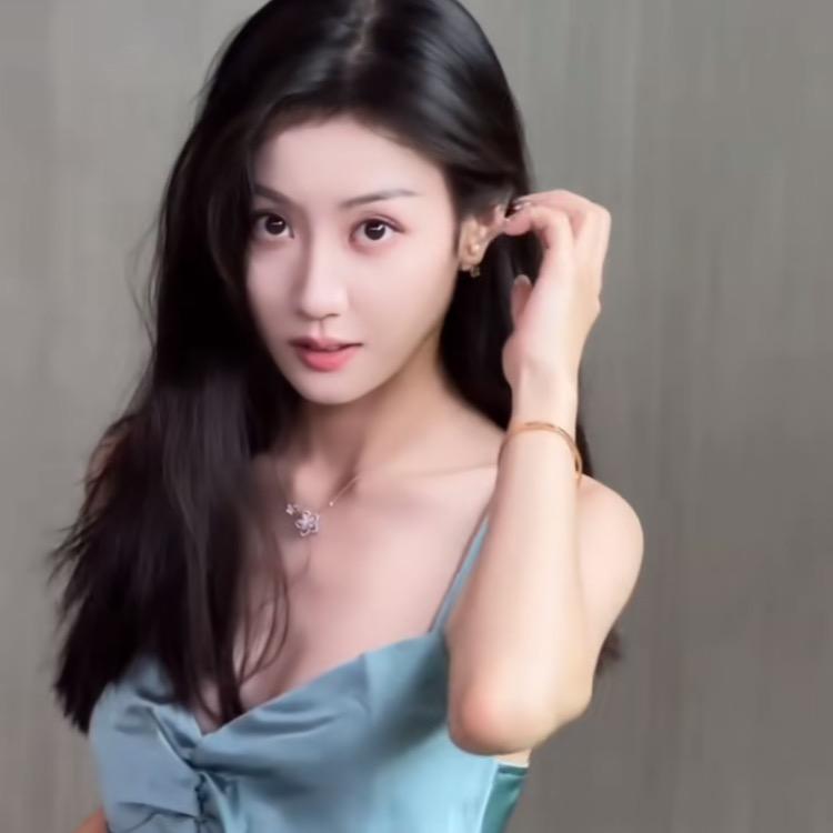 粒粒精品女装