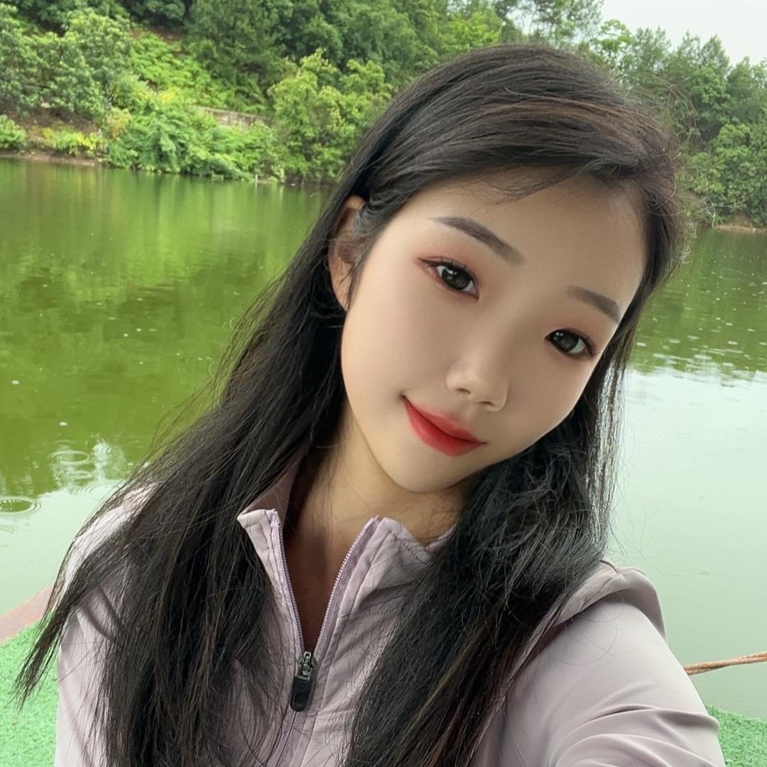 小曼钓鱼