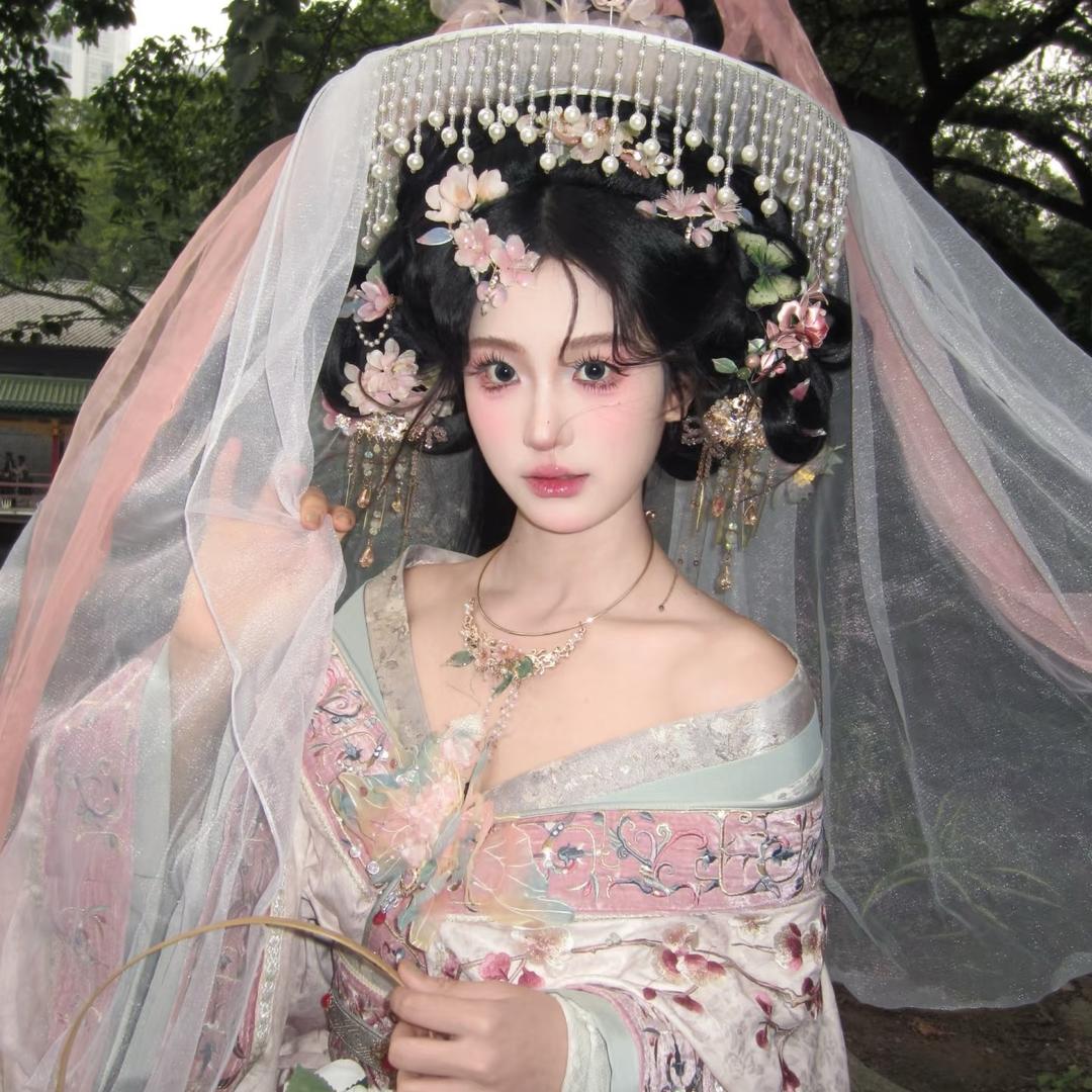 与凤行汉服体验馆