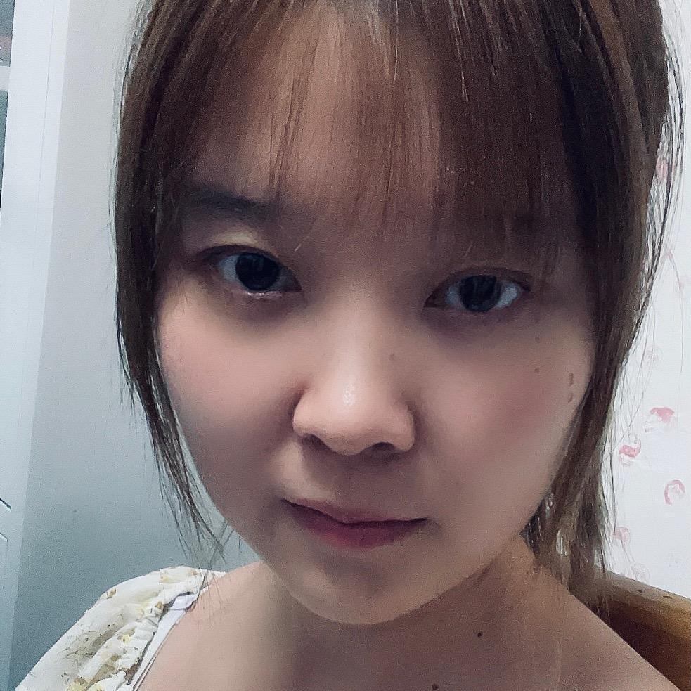 君君品牌女鞋折扣店