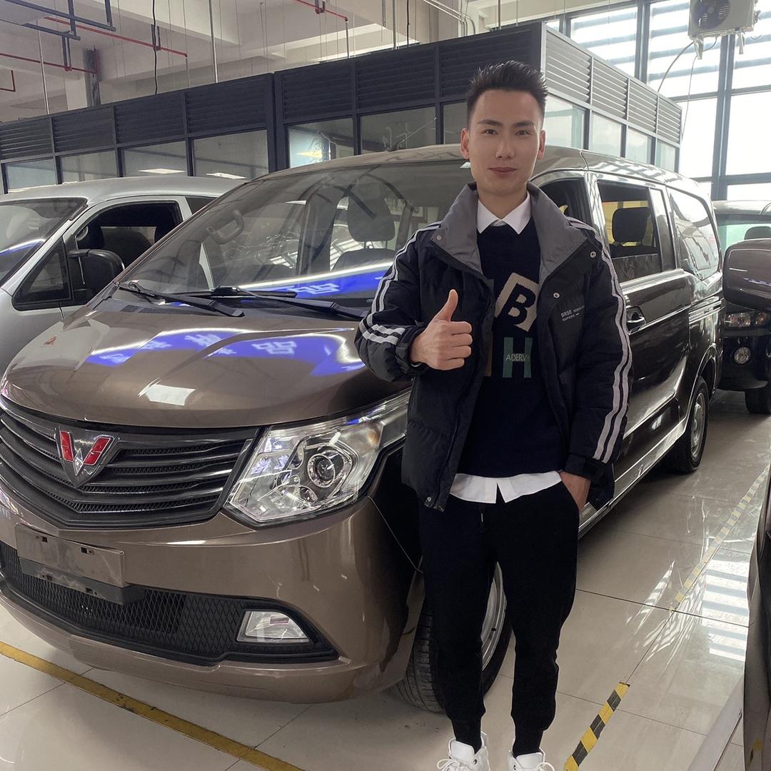 义乌艺格二手车