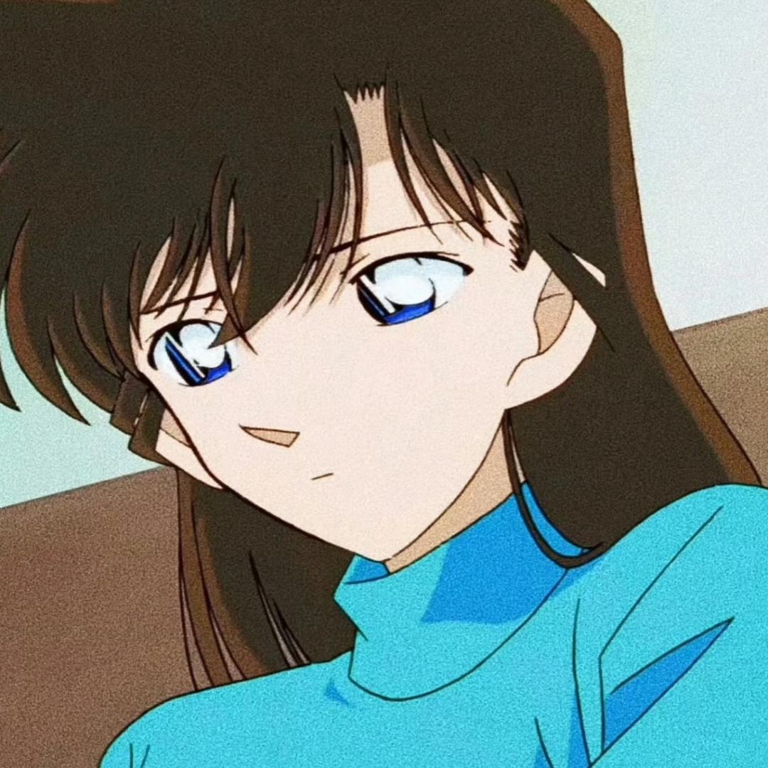°毒辣小妈狂抽男模翘腚