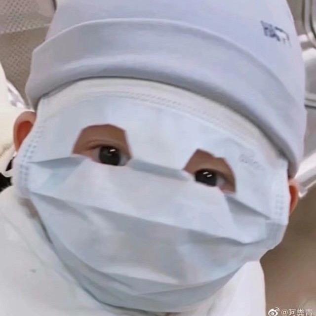 红锅鸳鸯锅