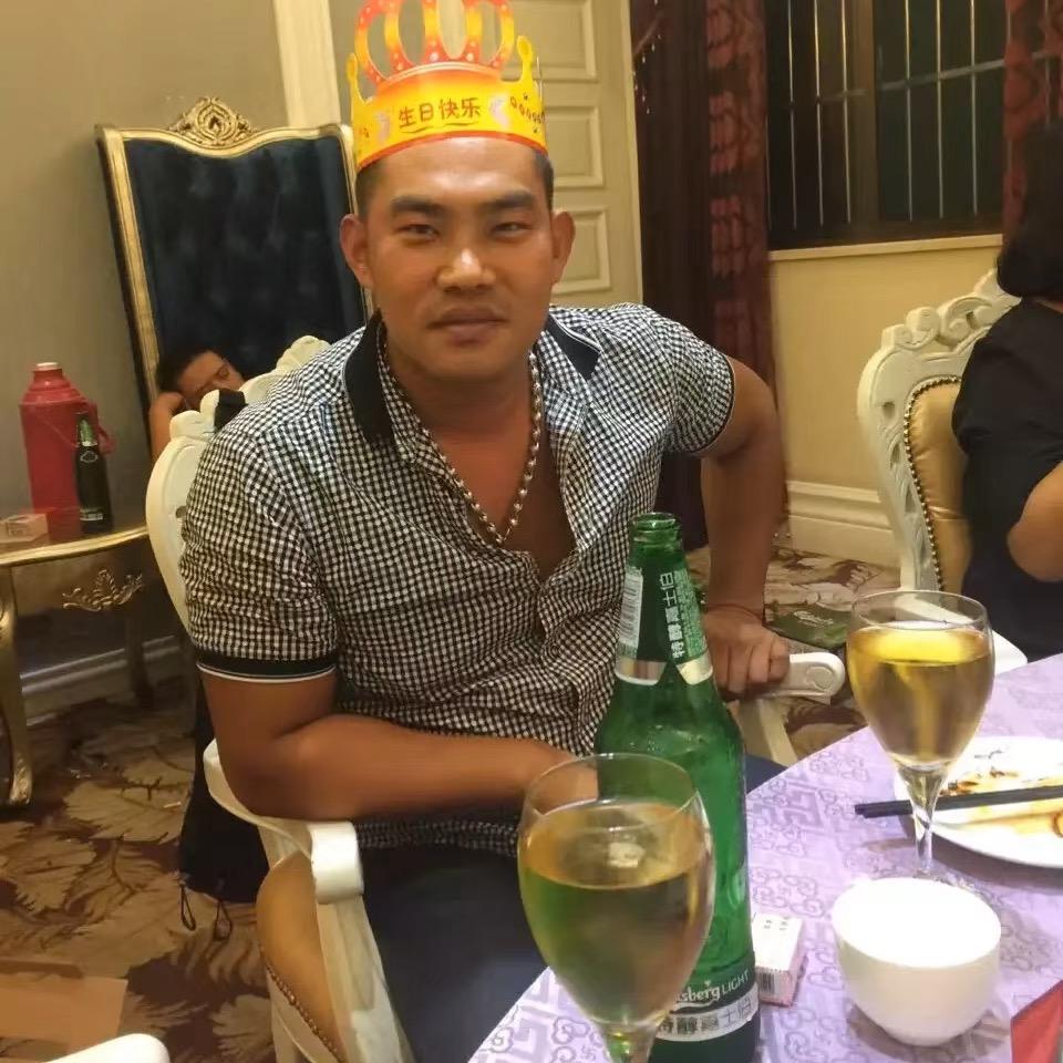 辉～～