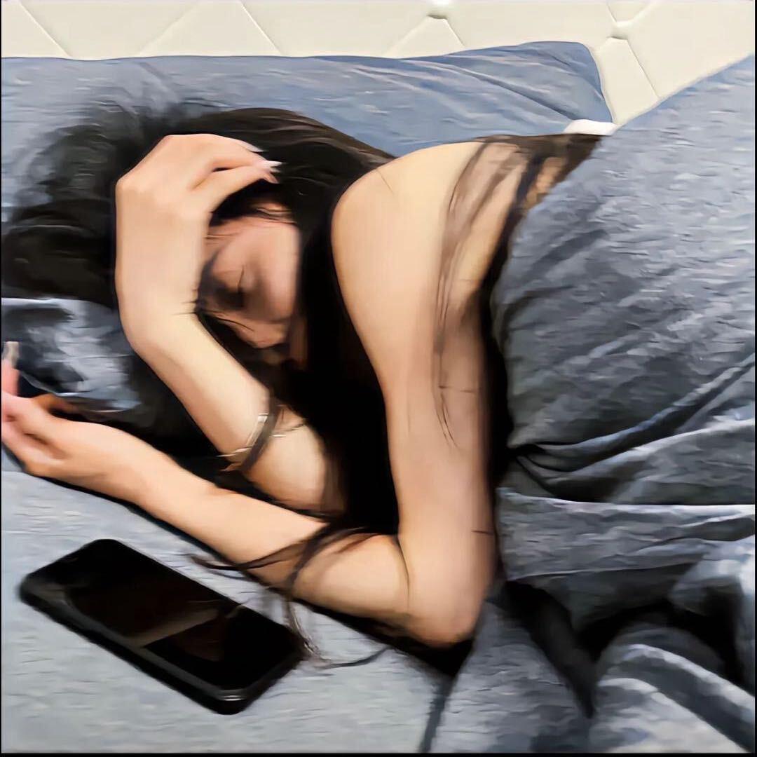 覃瘪瘪