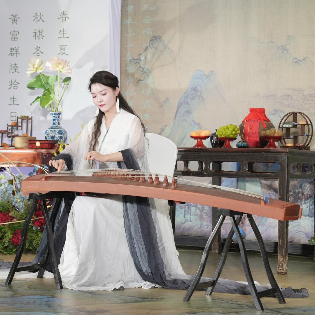 古古筝筝陈陈老师