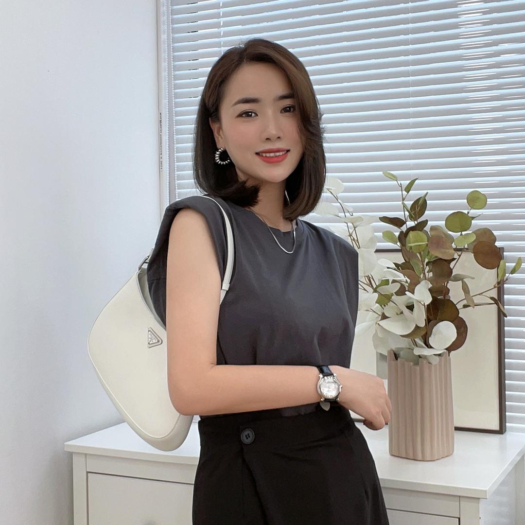 莉莉Lilian