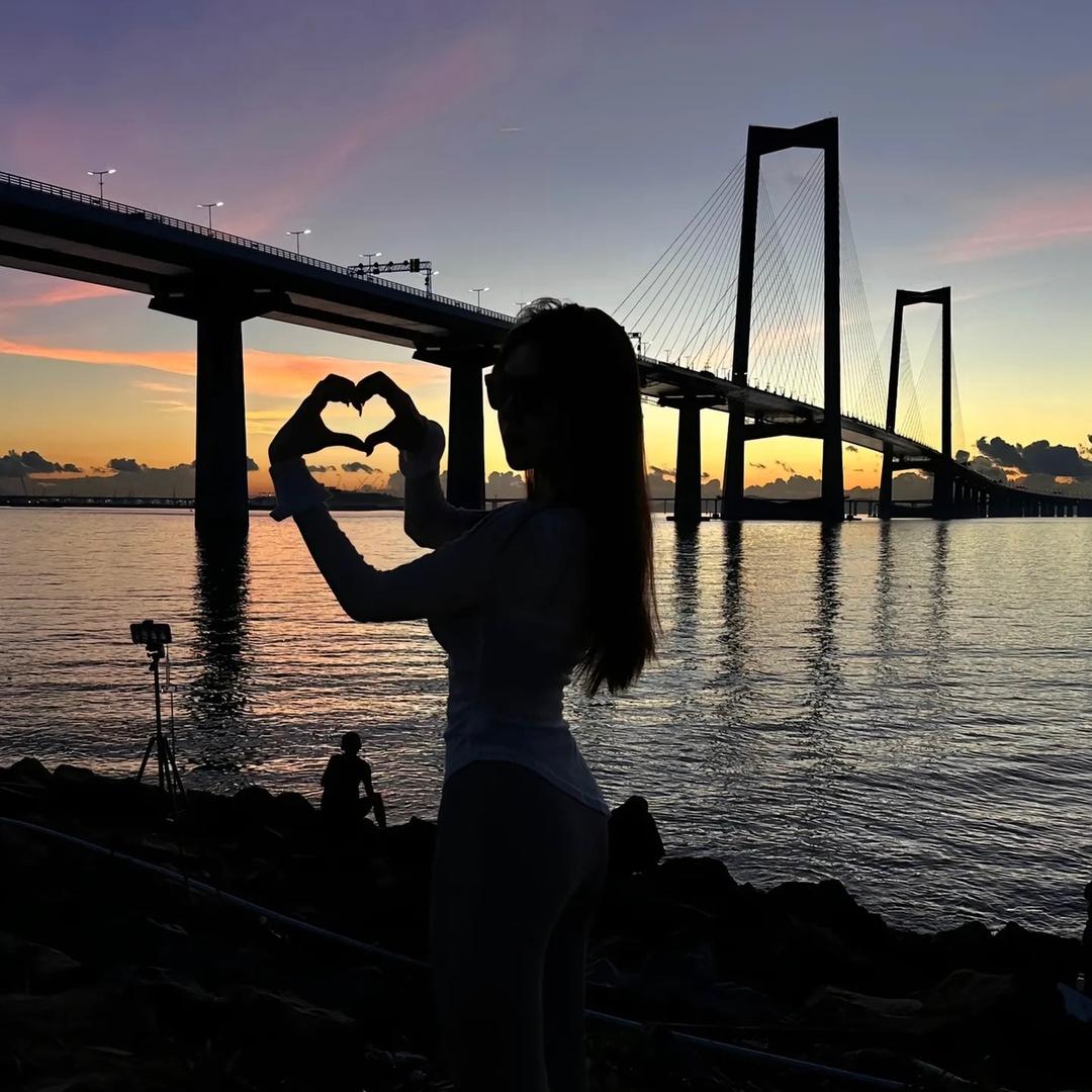 𝙐𝙨𝙩𝙞𝙣𝙞𝙖𝙣