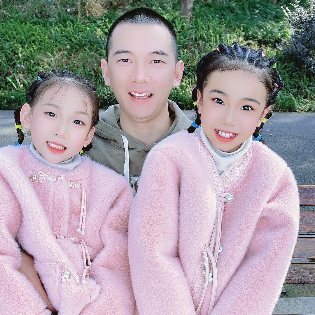 一一&七七