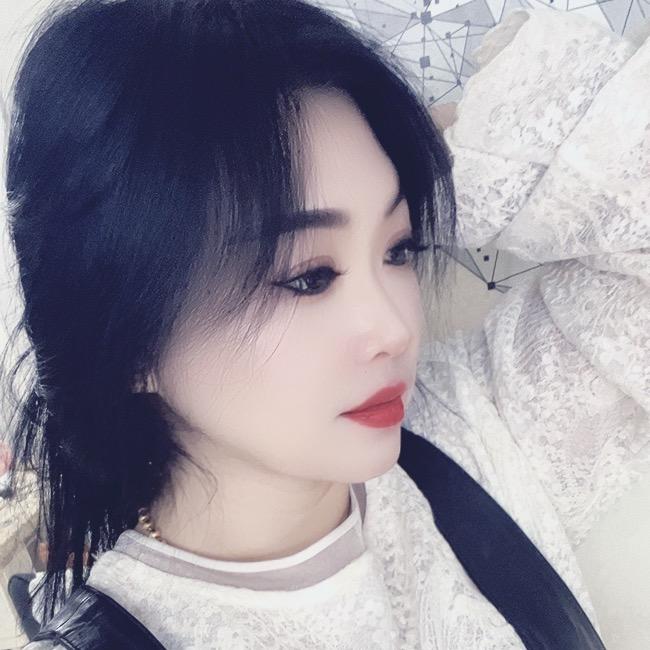 艳丽