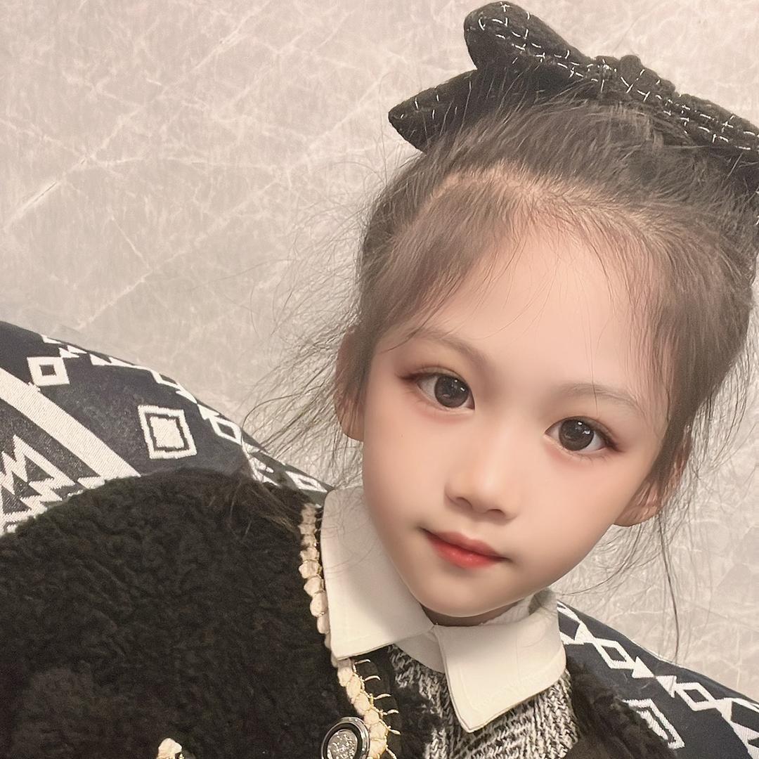 浅浅一笑