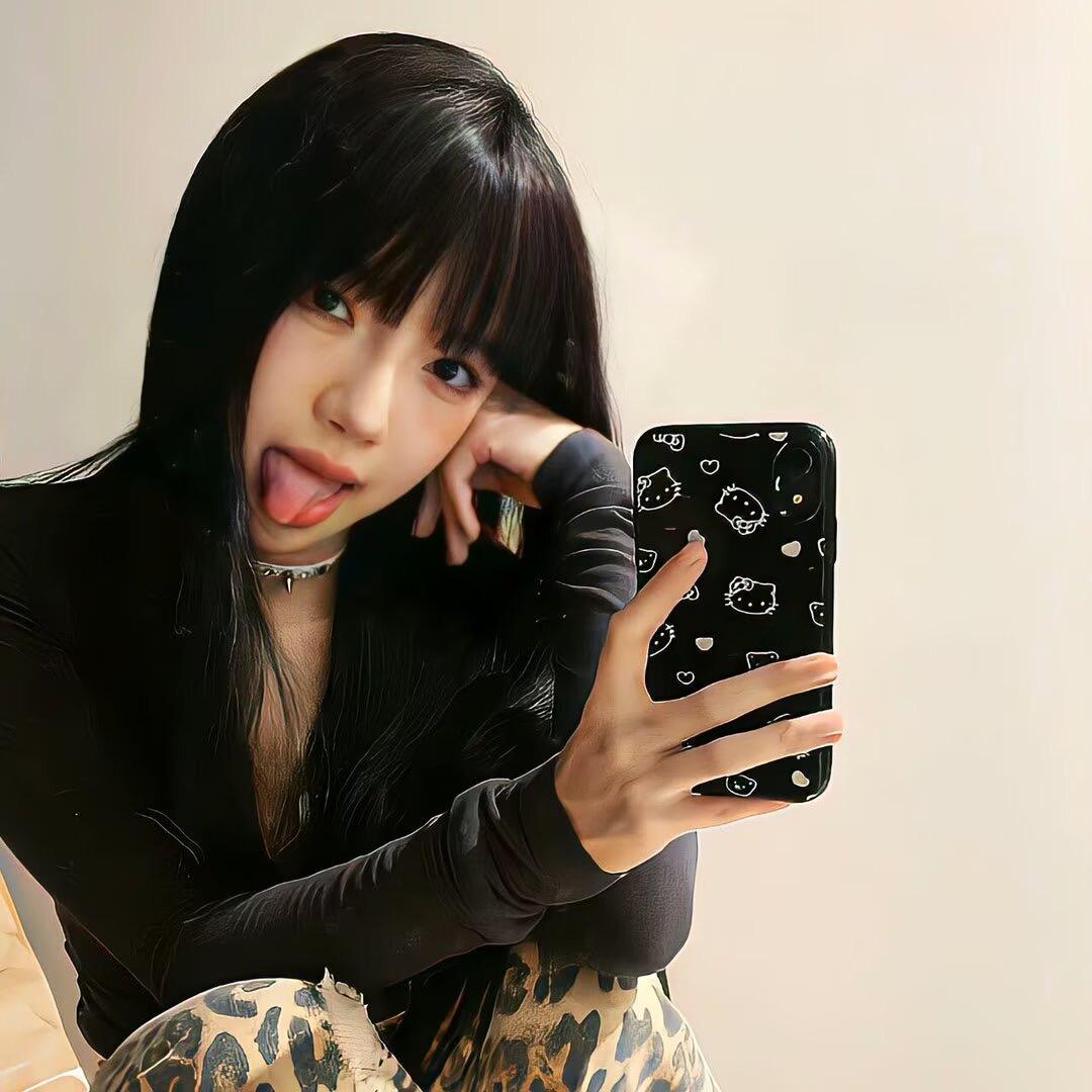 天 天