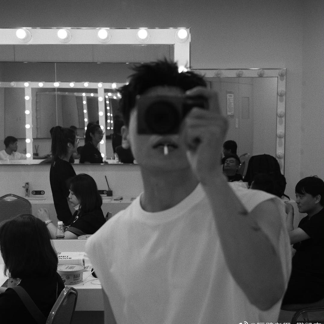 小小胡先森🍂（猛攻版）