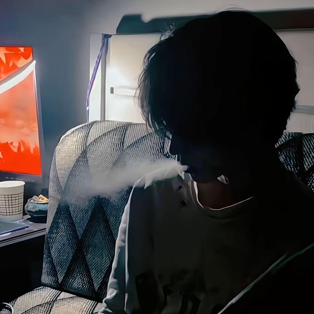 后来哭的鼻子吹泡泡也没留住要走的小美🍀