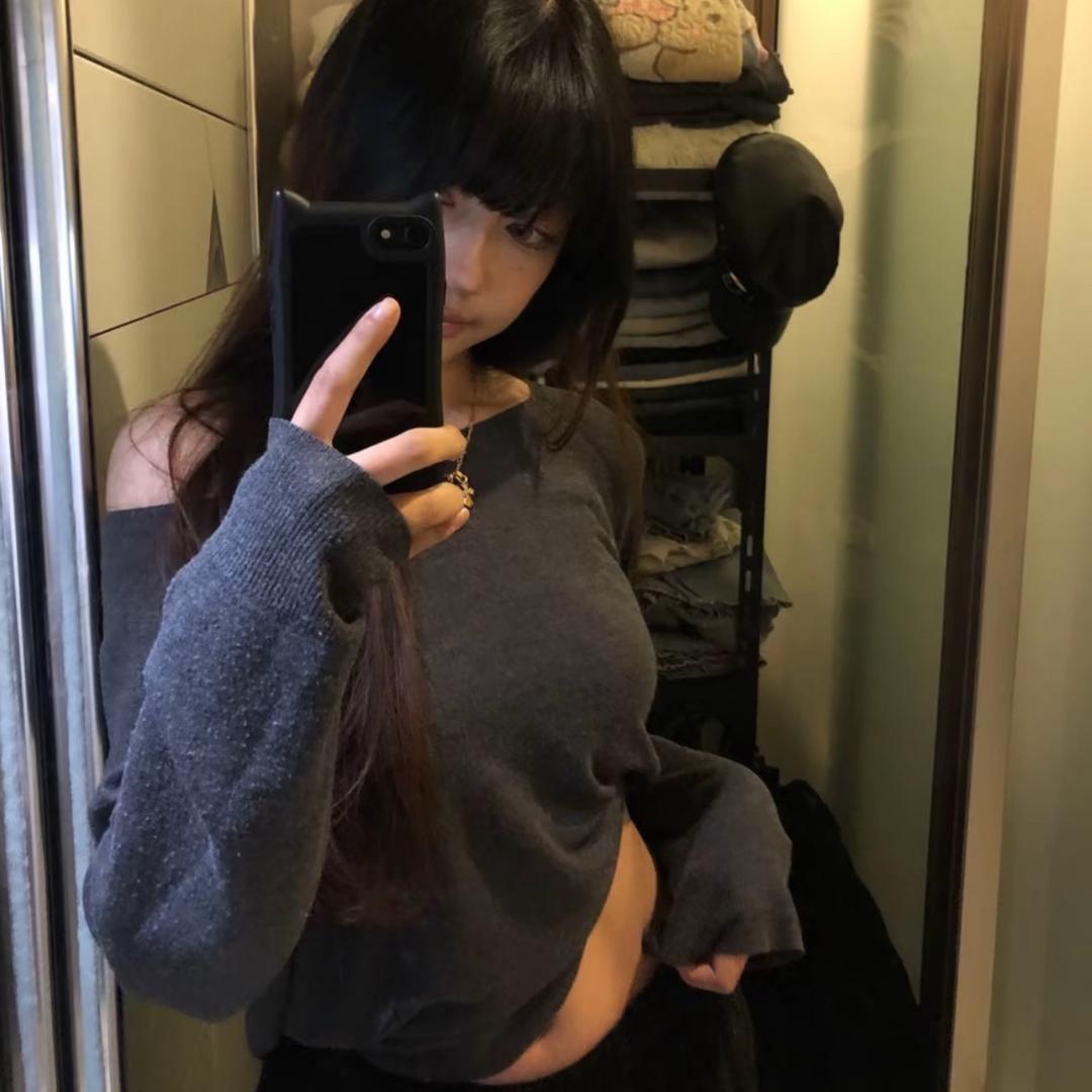 一只酒窝.
