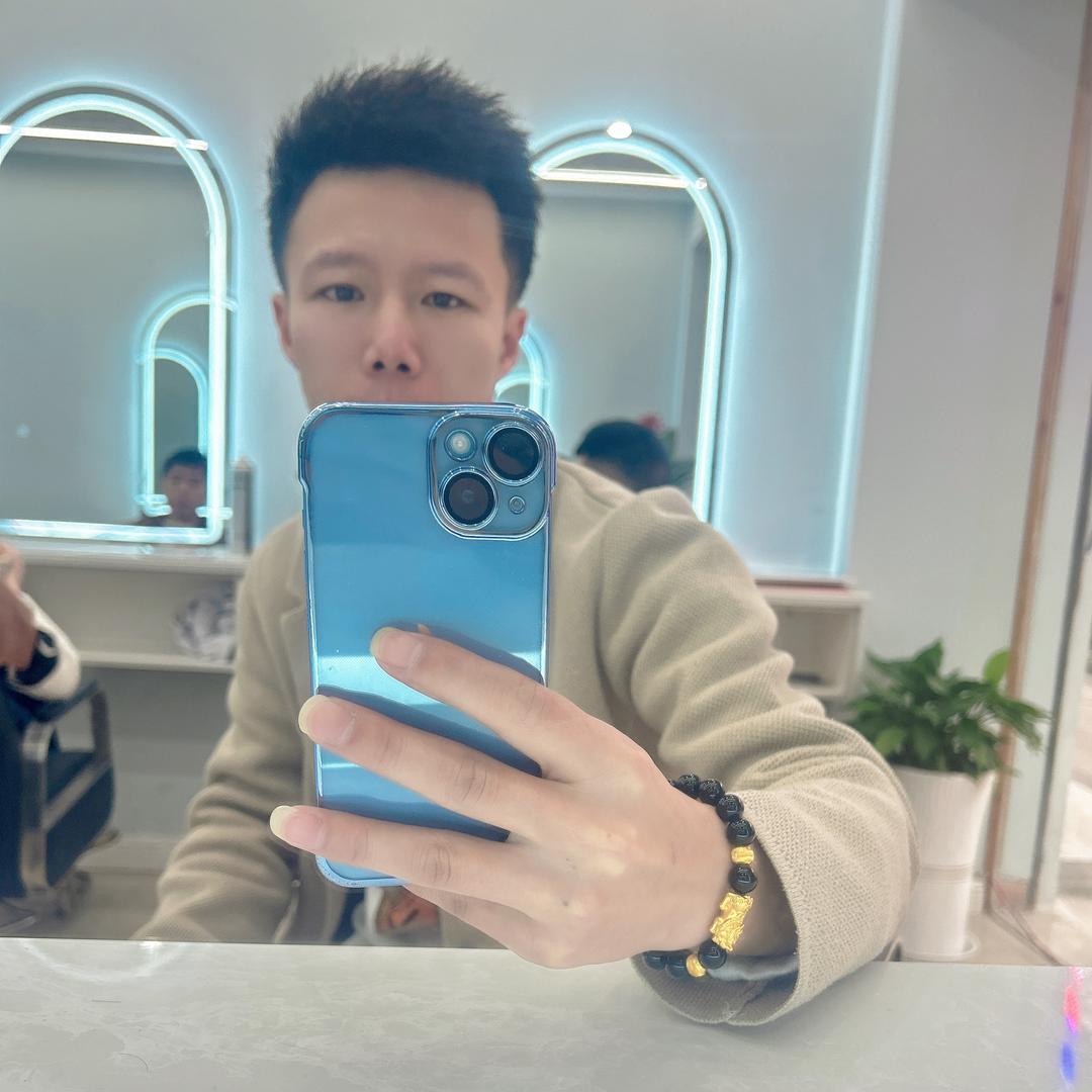 放肆的微笑😊