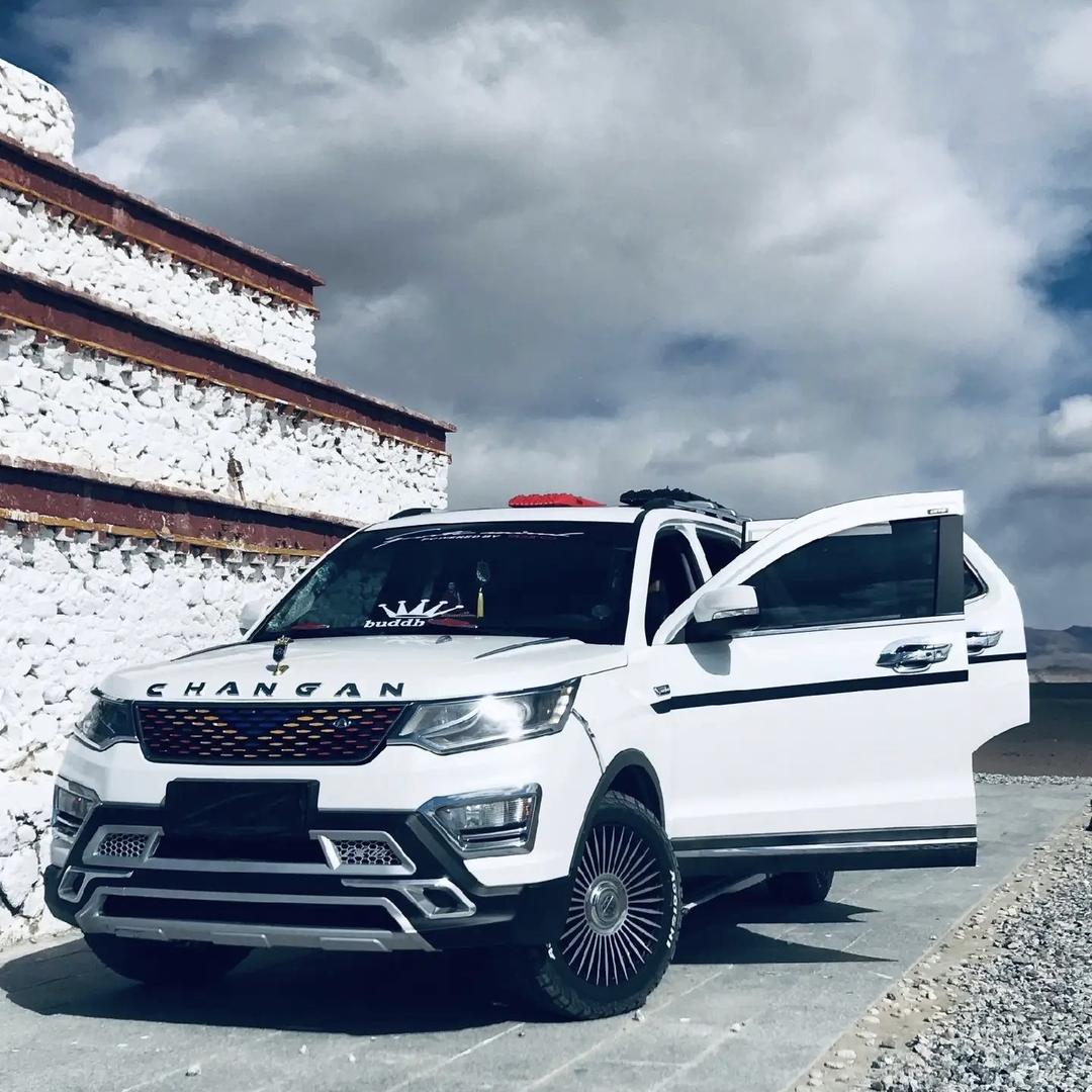边巴汽车