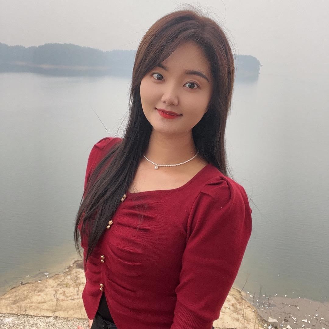 妞妞爱游泳