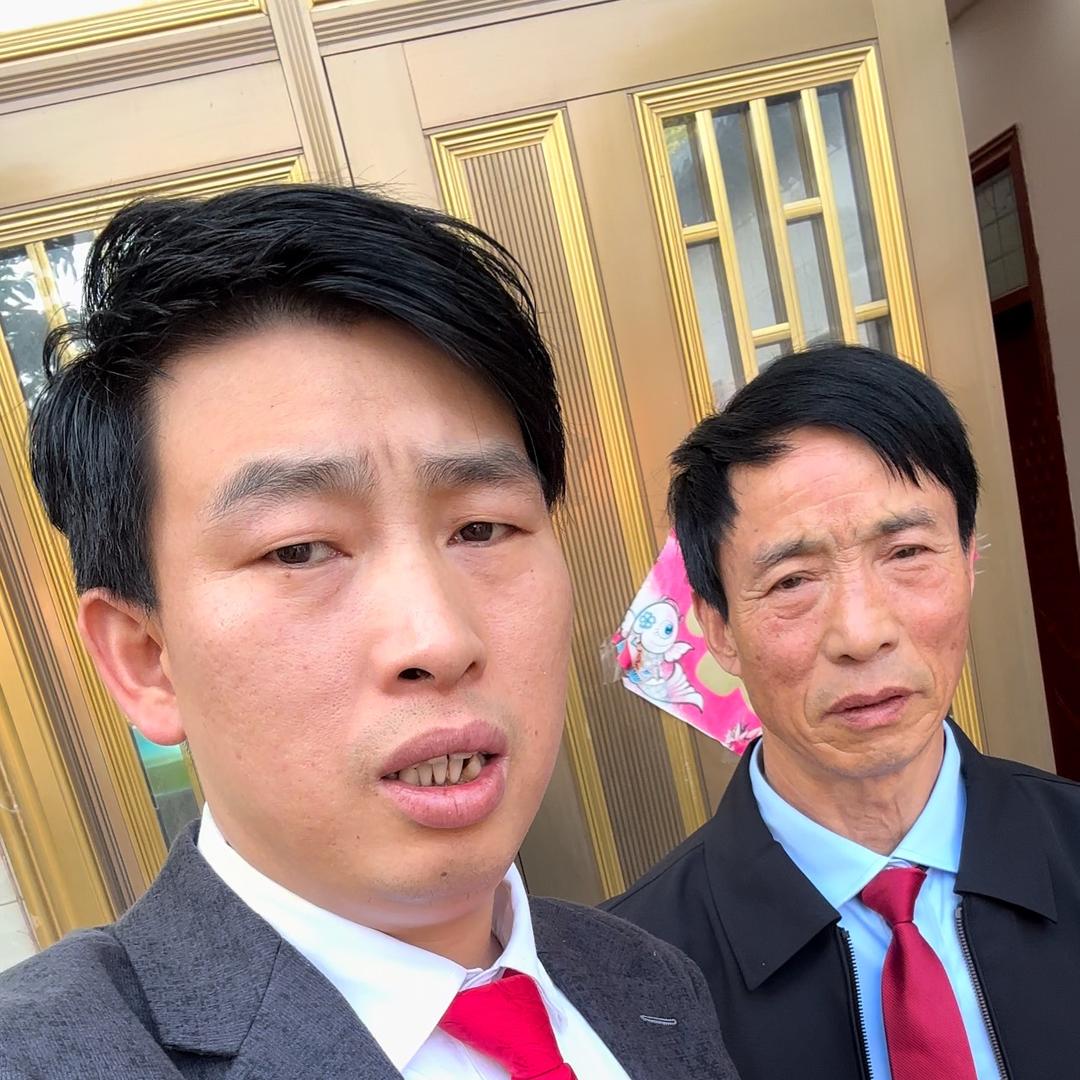 冯萌萌和冯董事长的日常生活