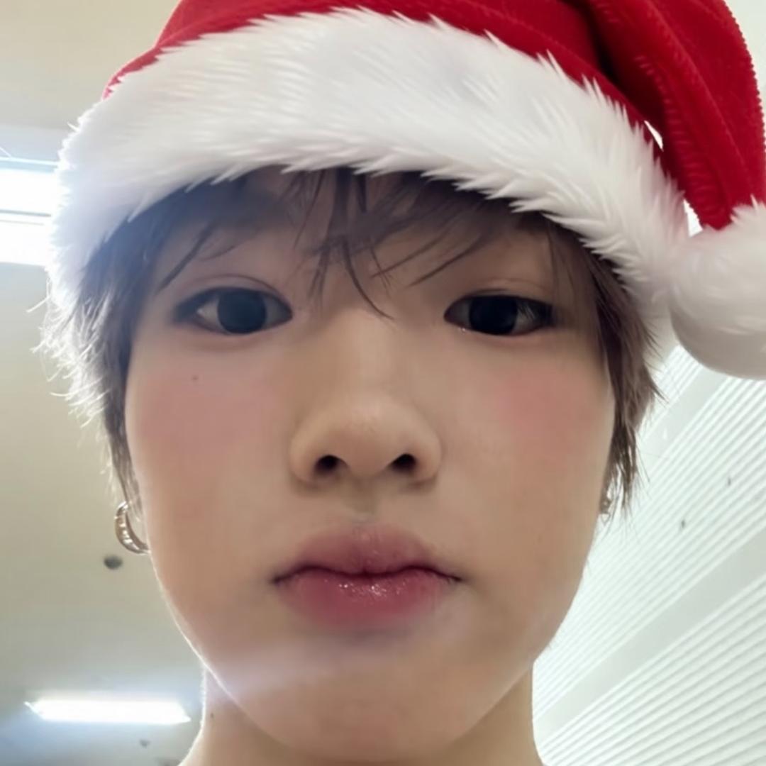 又哭又笑鼻子冒大泡