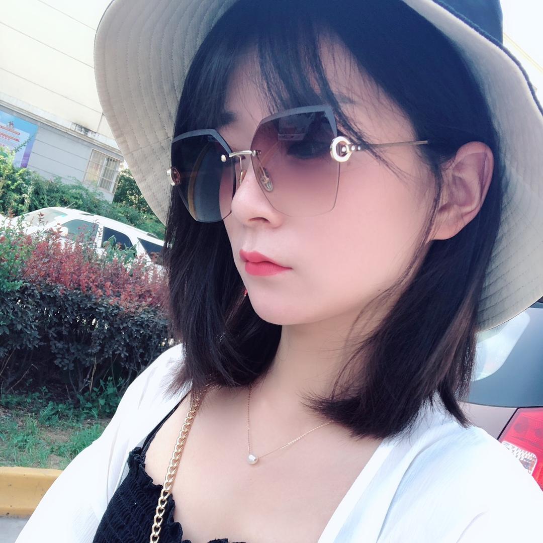 @小董吖