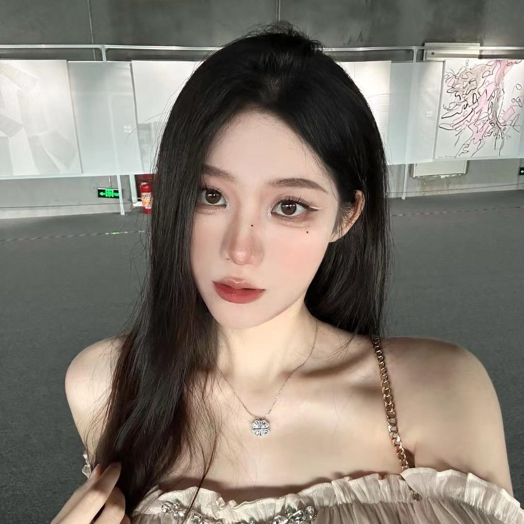 嘉菲.