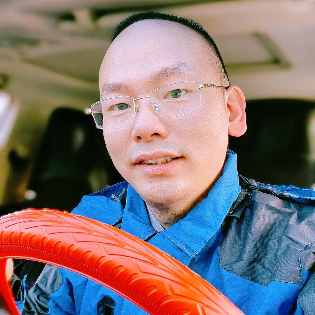宜昌刘狮狮