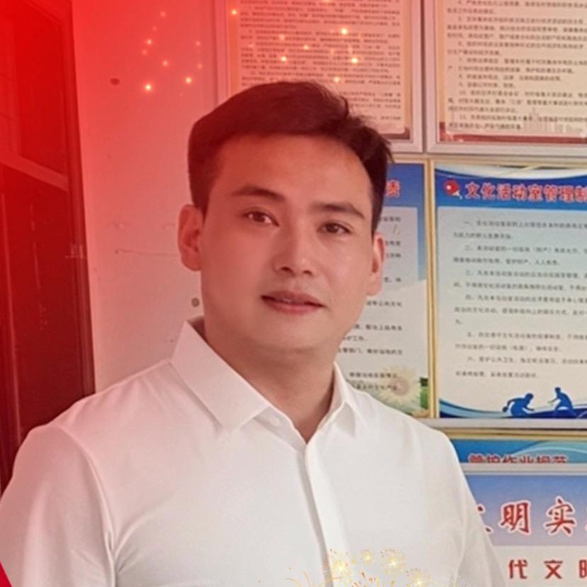 葡萄兔（厂长）