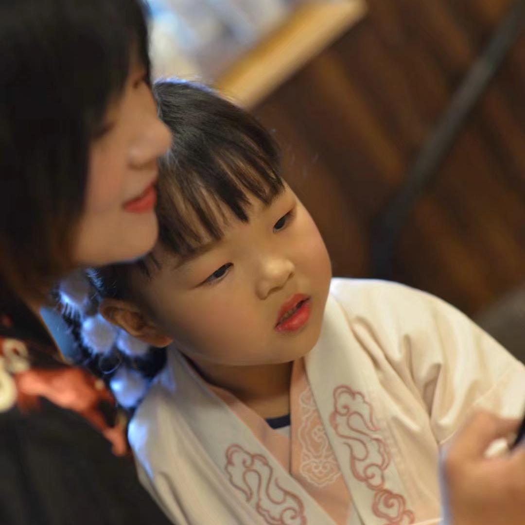 ഒᩚ࿐:: ✨ ᭄ཽ࿆多财 多亿