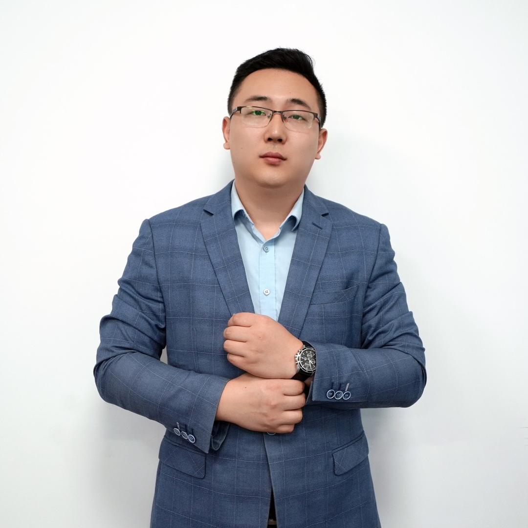 俄罗斯留学杜老师~未来致远留学