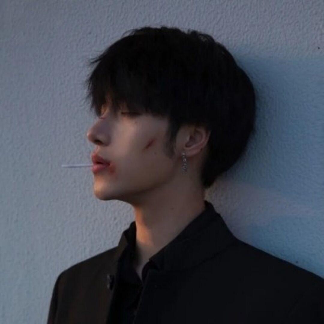 小潇.
