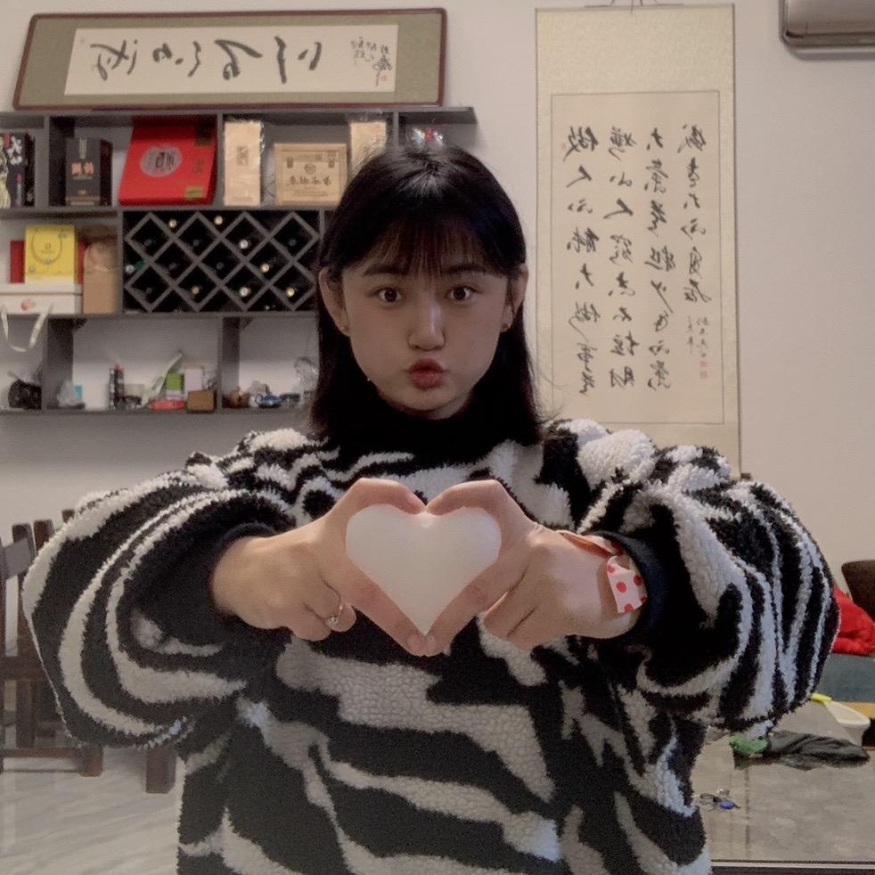 小小四
