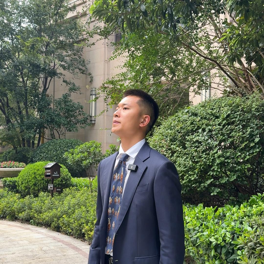 柳学亮和小翅膀