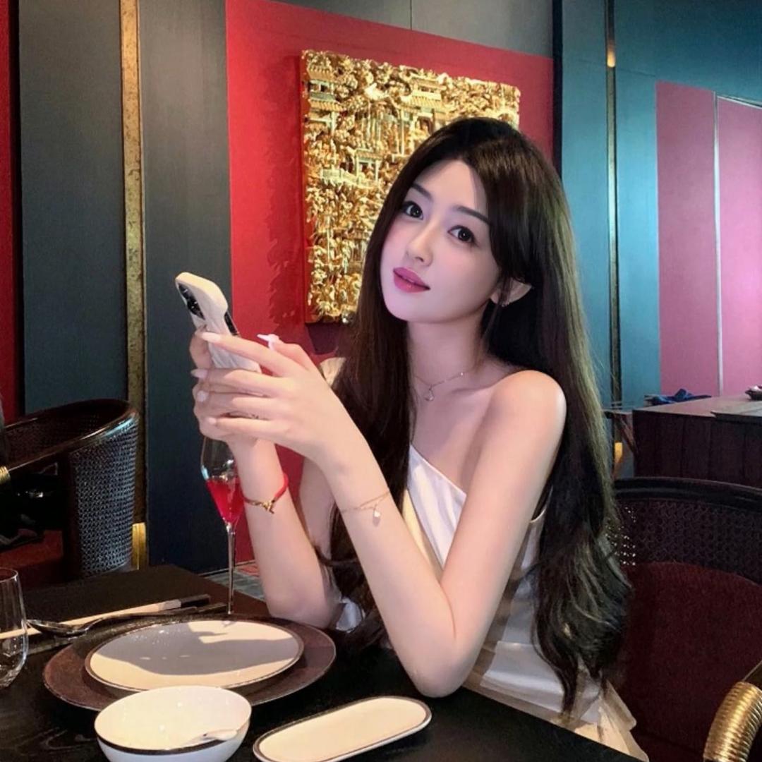玥玥💫.