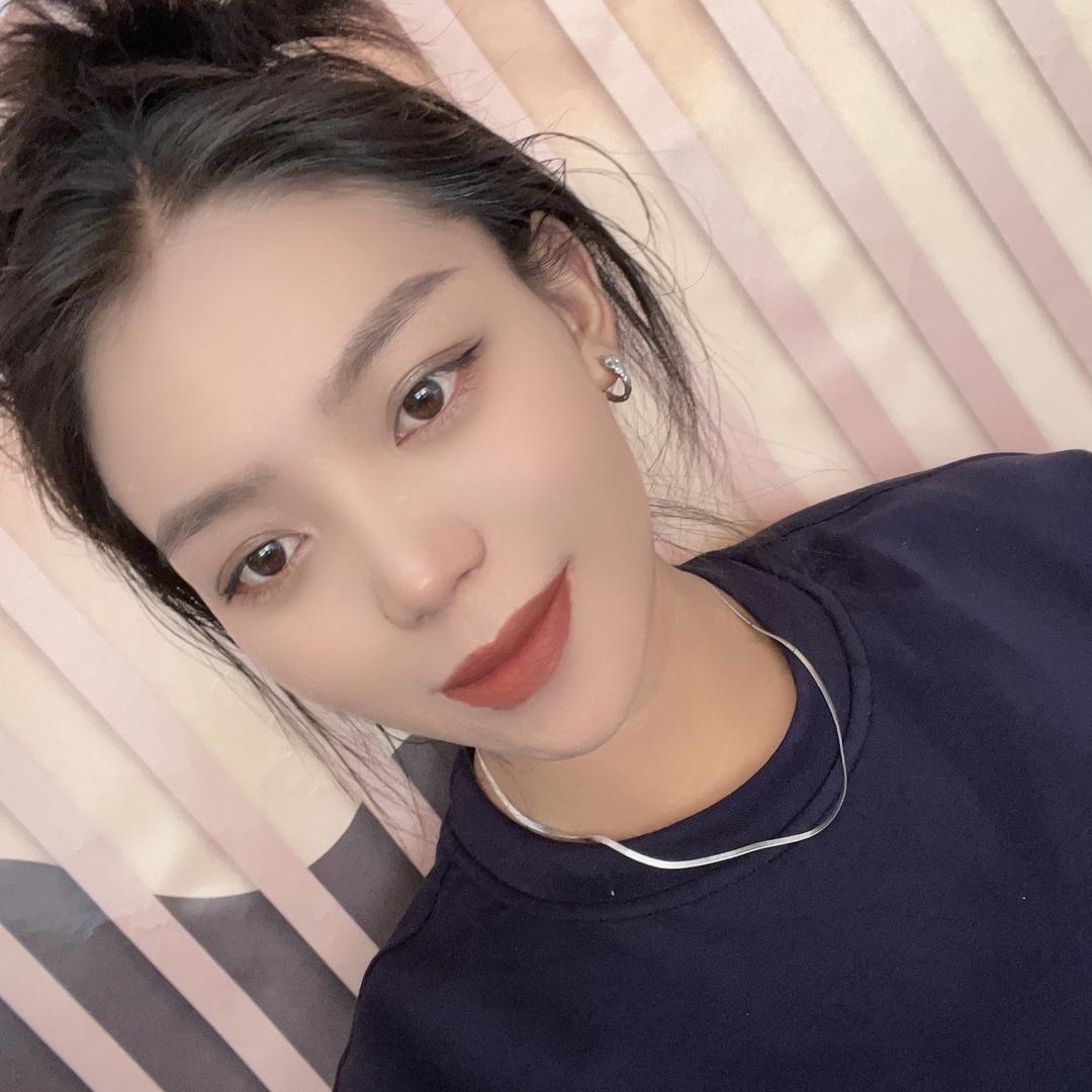 山南仓决护肤精品店