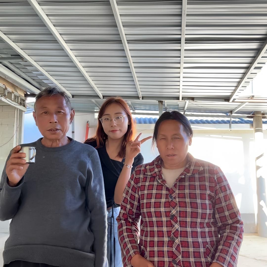 盲人妈妈的一家人