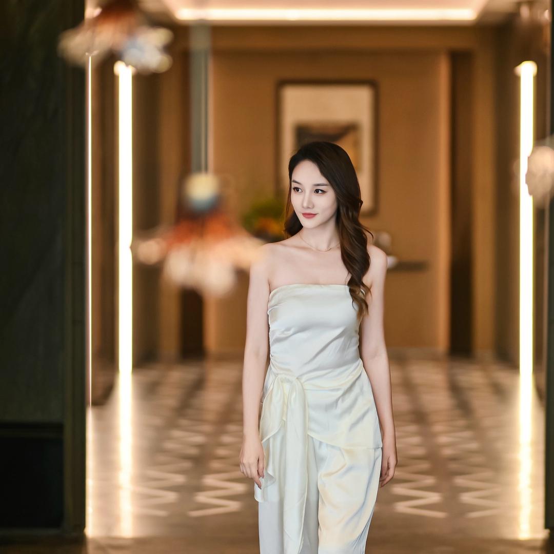 合肥地产小龙女