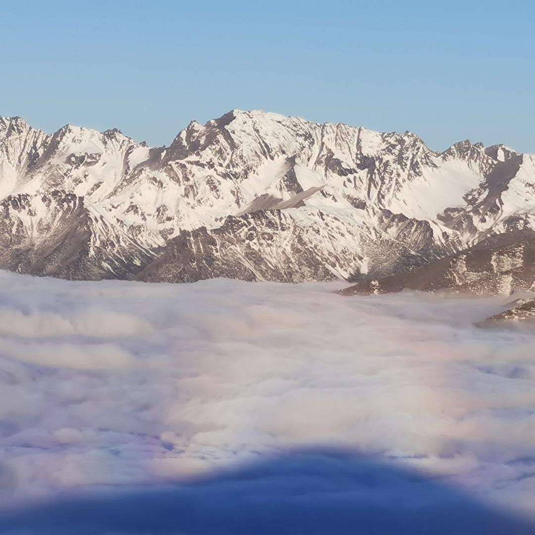 韩玲