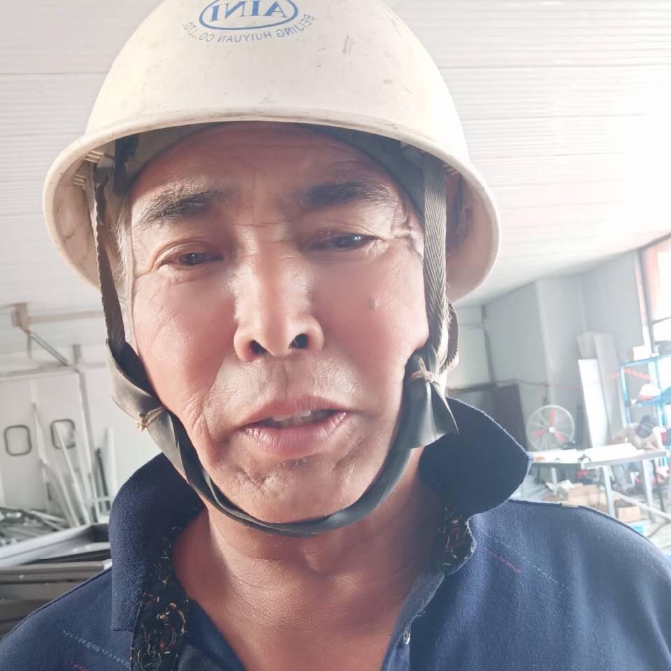 我喝完酒爱溜达