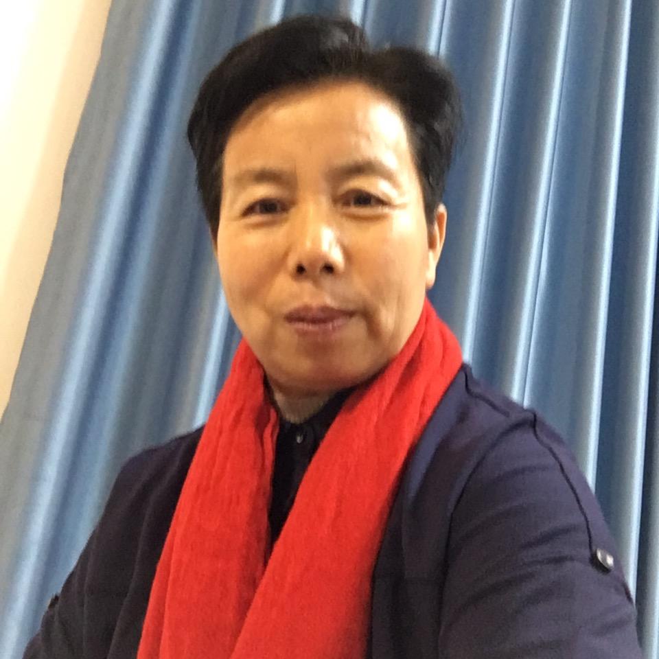 易姐