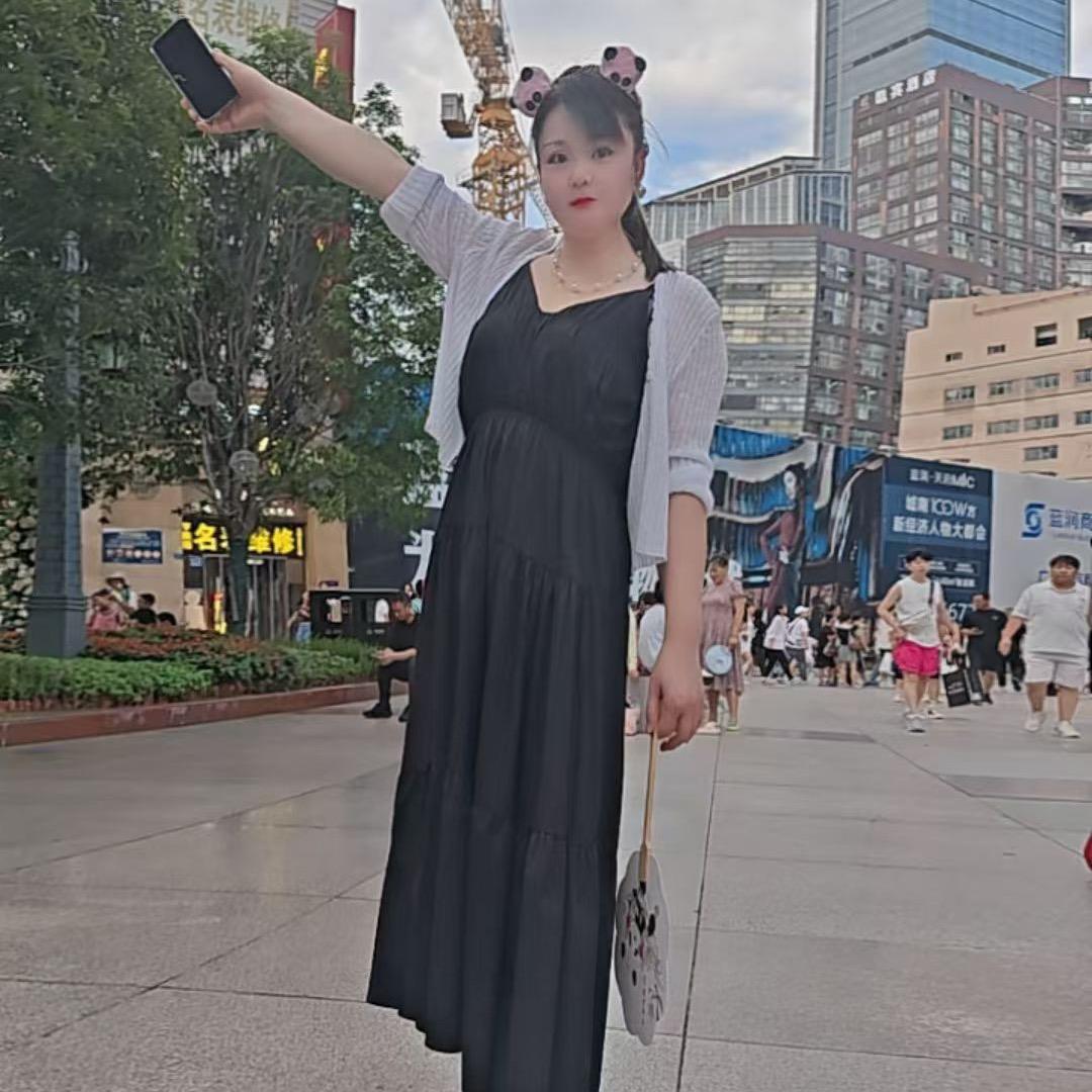 🎀冷血❣️女王💝