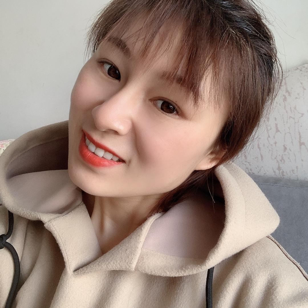 婷婷 松臣地产张