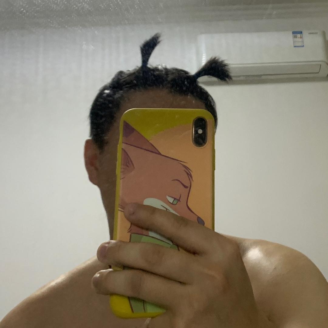 已婚带娃🌈中年男人