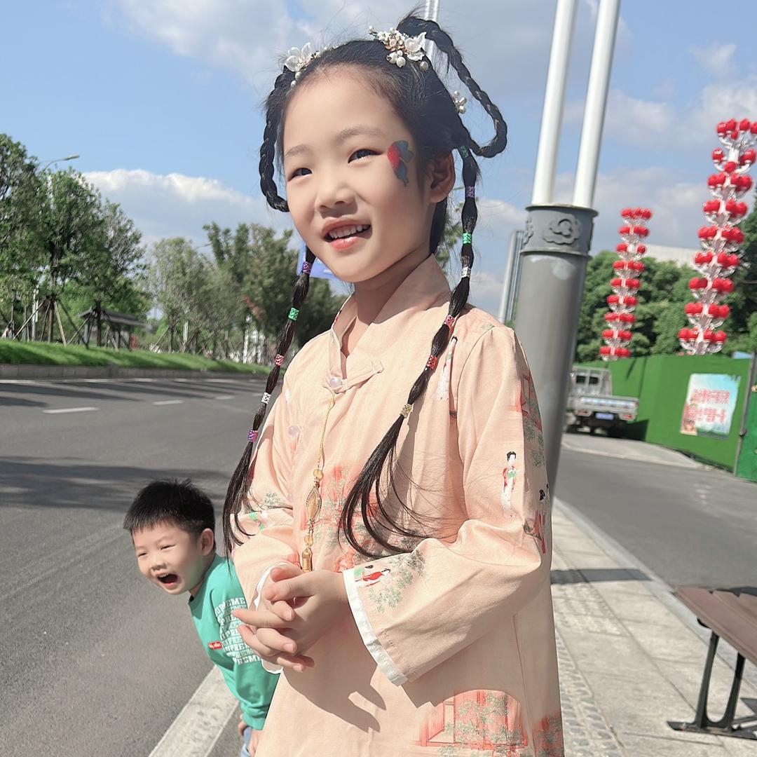 “依”只“包子”的妈妈