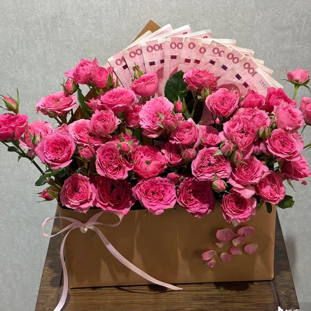 ℒᎭℯ⃝小糖吖