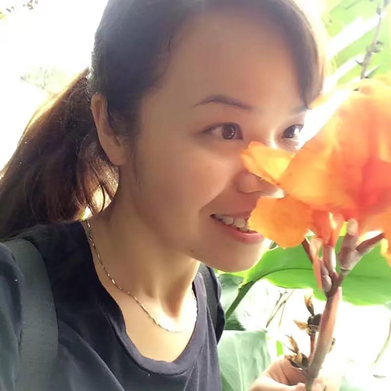 左左吖