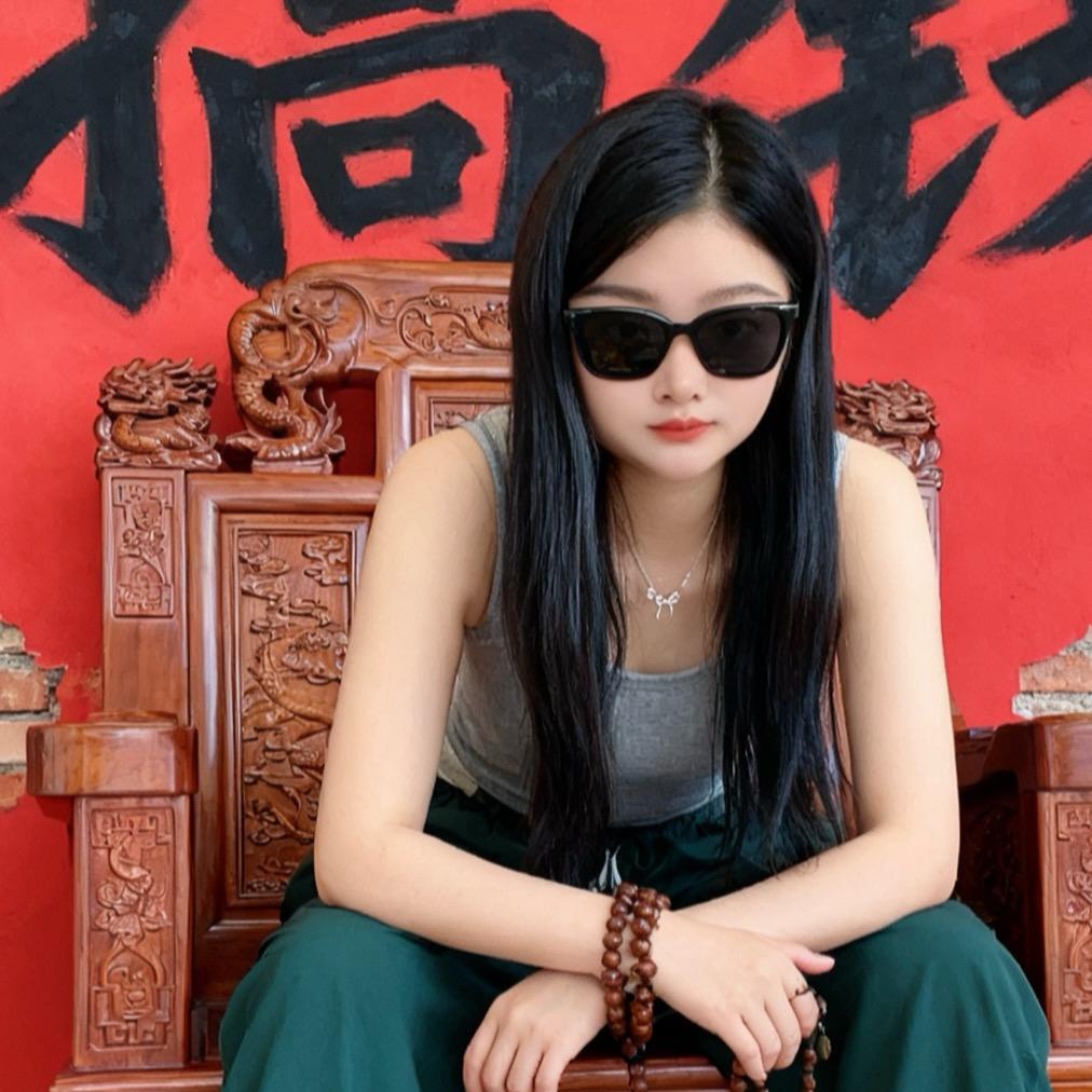 石柱装修设计师-秀秀