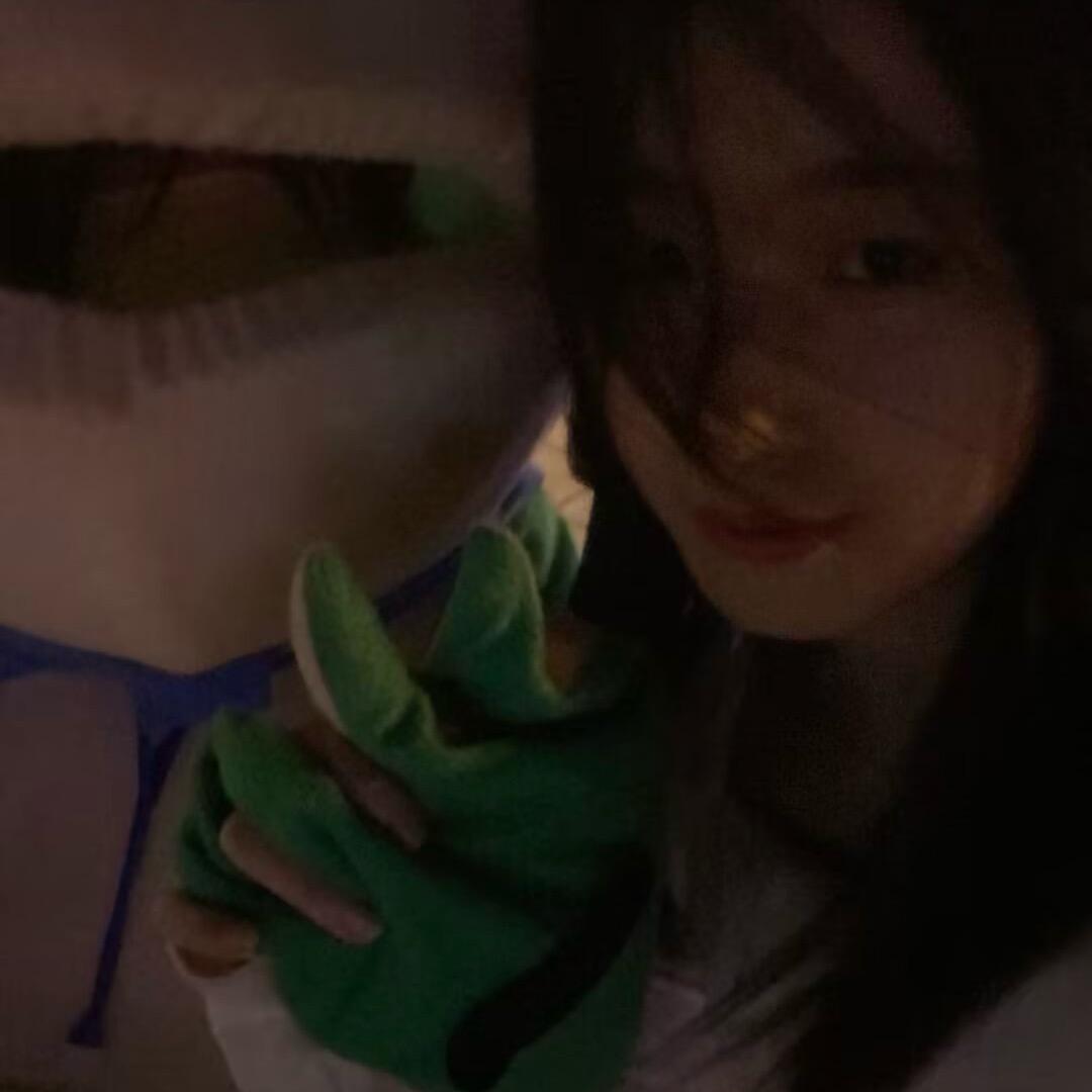 吃不饱的六斤八