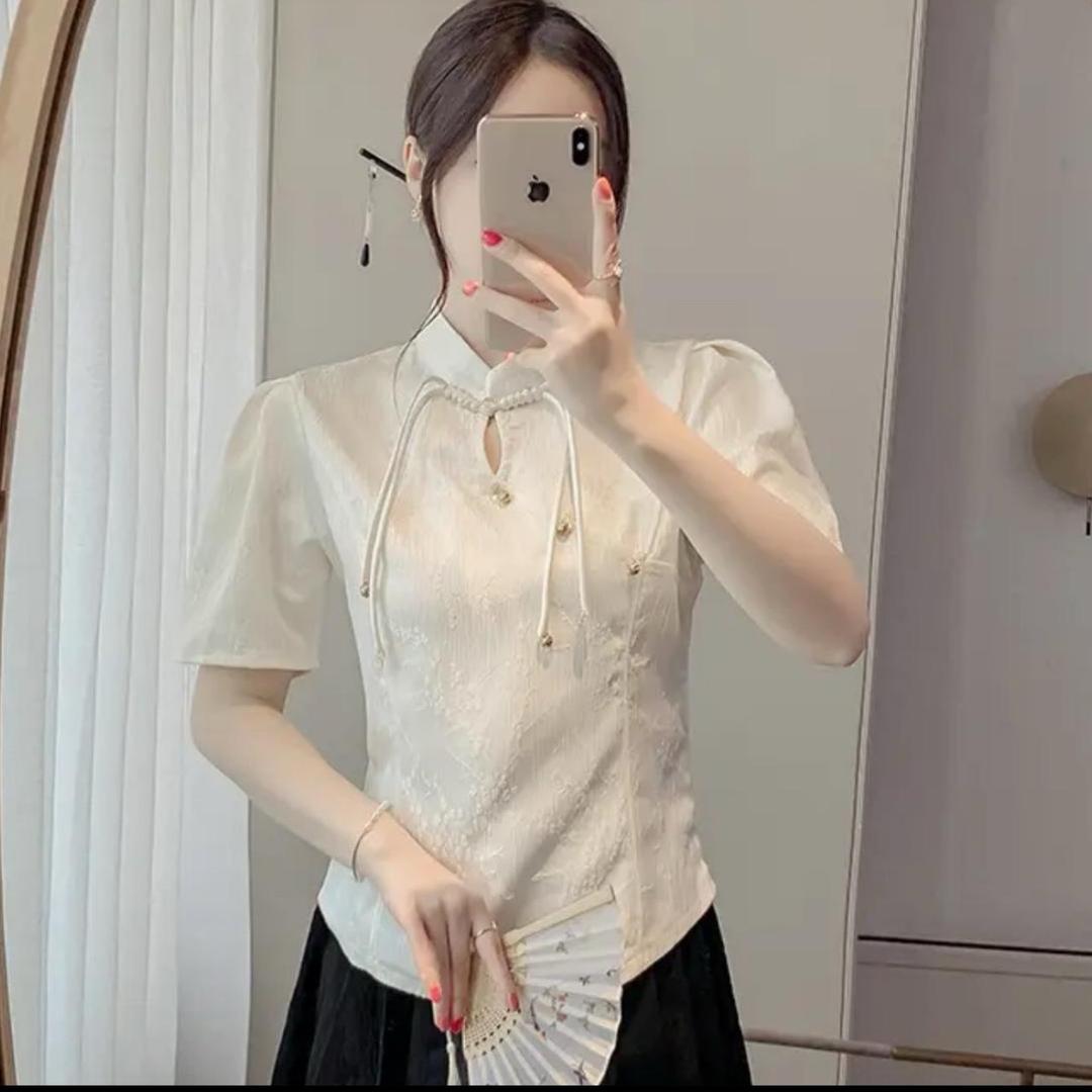 佳依女装工厂店